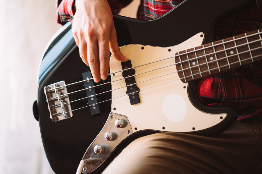 The Basics of Electric Bass Guitars – Infinite Music